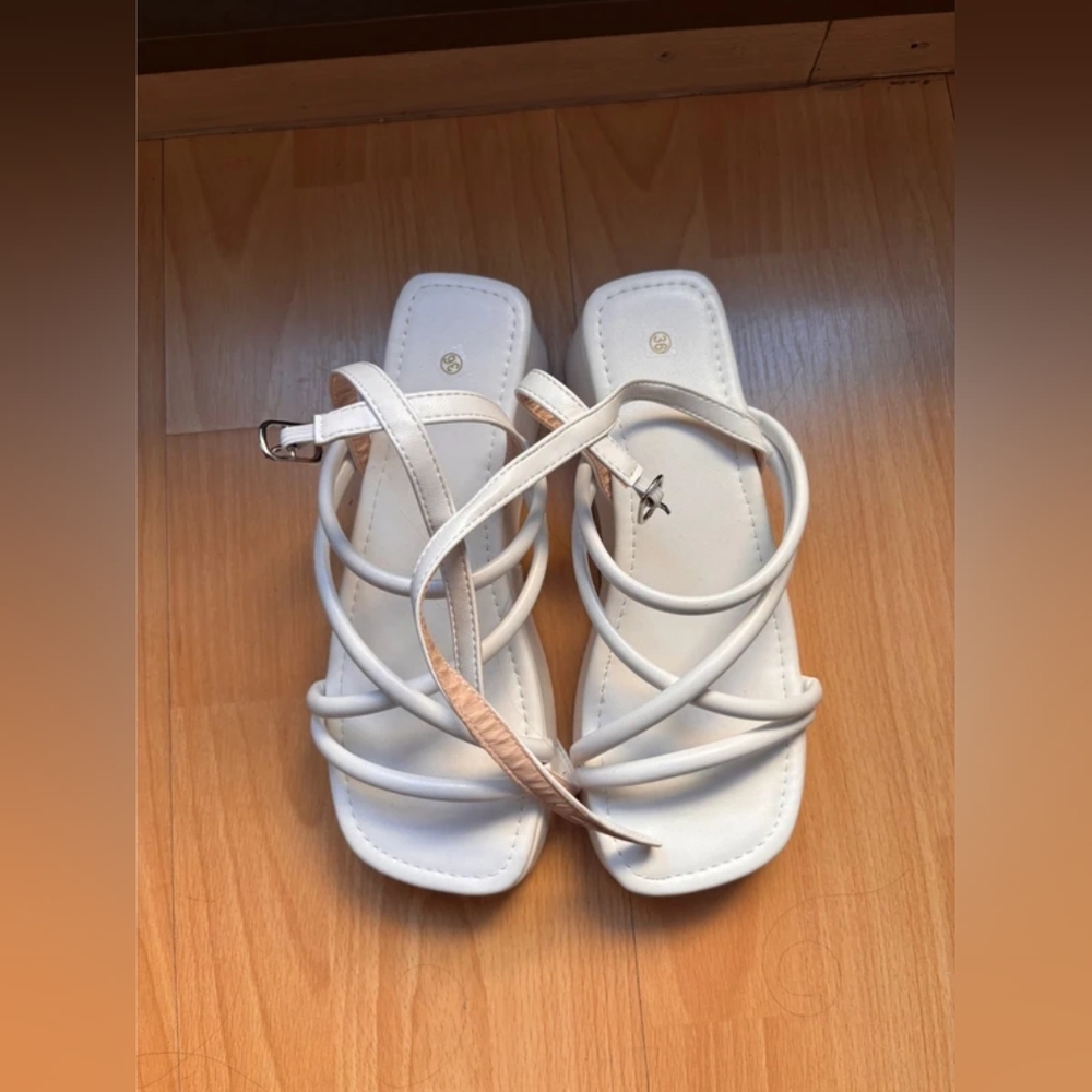 Elegant White Strappy Sandals